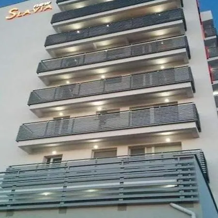 Holidayhomepl Slavia New S8 Z Antresola I Balkonem Przy Plazy 아파트 *